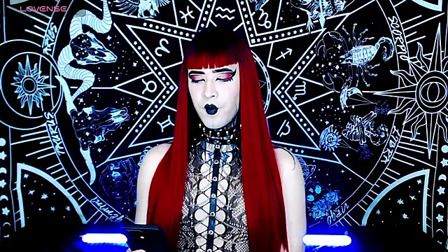 naomi satan online show from 10-25-25, 01:38