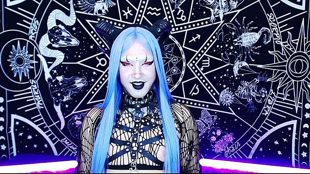 naomi satan online show from 04-09-26, 10:27