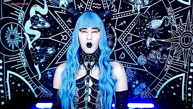 naomi satan online show from 10-09-25, 02:39