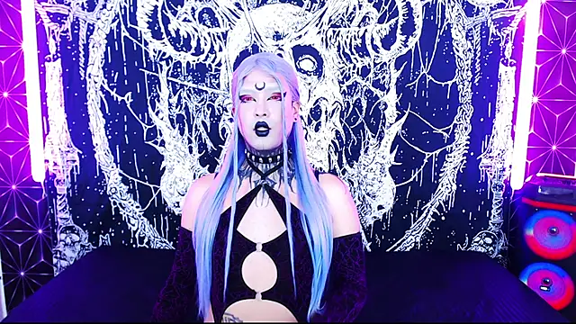 naomi satan online show from 04-24-26, 11:07