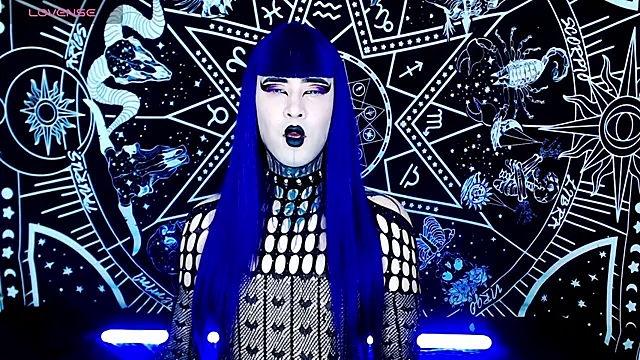 naomi satan online show from 10-29-25, 01:48