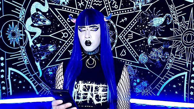 naomi satan online show from 01-09-26, 07:21