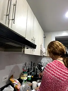 Samantha 2190 online show from 11-27-25, 02:56