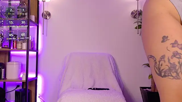 Silvana Goddess online show from 03-12-26, 07:40