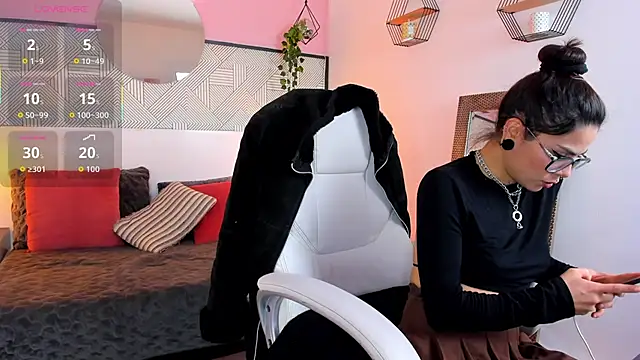 Esmeralda CO online show from 11-07-25, 01:04