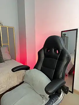 Esmeralda CO online show from 12-21-25, 01:13