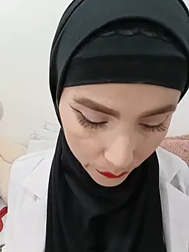 jamila zair online show from 06-19-26, 03:18