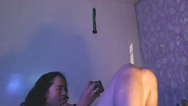 dalay18 online show from 11-13-25, 04:05