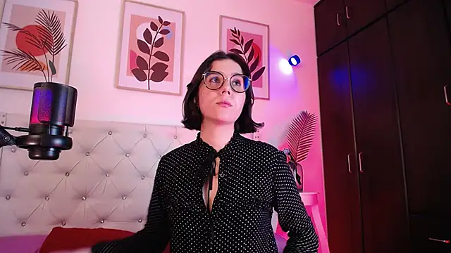 barbyehot online show from 11-24-25, 10:43