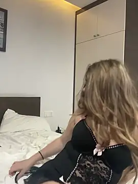 cherryrosealiee online show from 03-07-26, 02:33