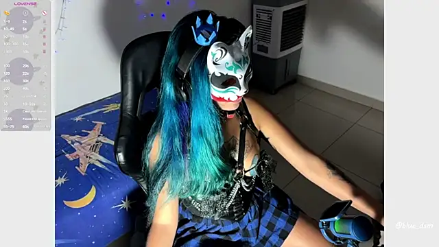bluesubmissive online show from 05-29-26, 11:00