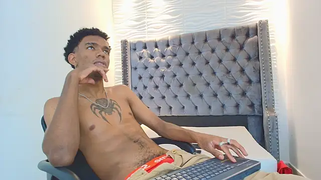 Snapshot of nero_reyd chatting on 07-16-26, 07:22 nero reyd online show from 07-16-26, 07:22