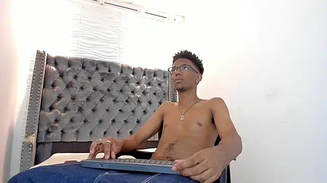 nero reyd online show from 09-18-25, 07:28