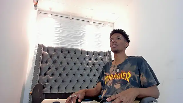 nero reyd online show from 09-26-25, 07:32