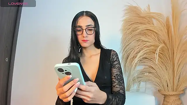 Noami Rose online show from 01-11-26, 11:33