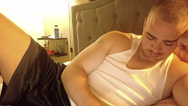 Dallasbest214 online show from 11-17-25, 06:50