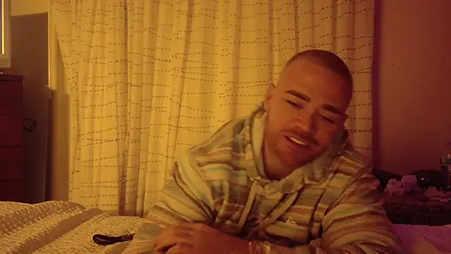 Dallasbest214 online show from 11-27-25, 02:34