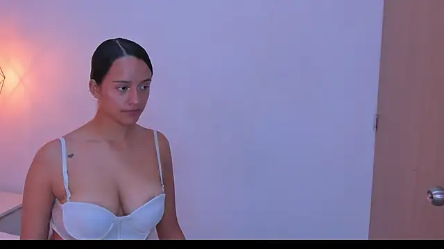 Salome Smitth 1 online show from 04-16-26, 09:39