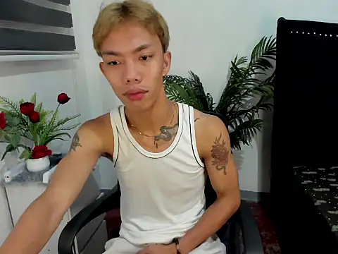 Snapshot of jersthebigfuckerxxx chatting on 10-27-25, 04:46 jersthebigfuckerxxx online show from 10-27-25, 04:46