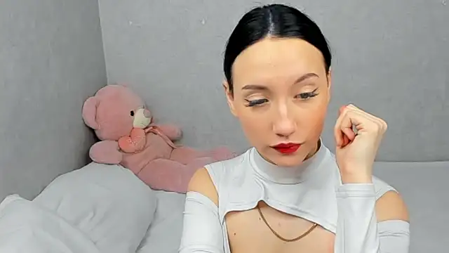 EileenMoores online show from 03-01-26, 04:51