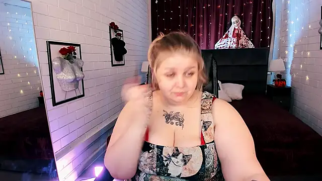 SladaDell online show from 10-28-25, 05:18