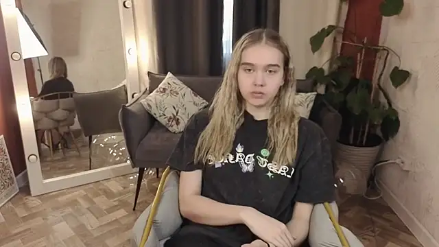 Vel1ka online show from 04-01-26, 01:41