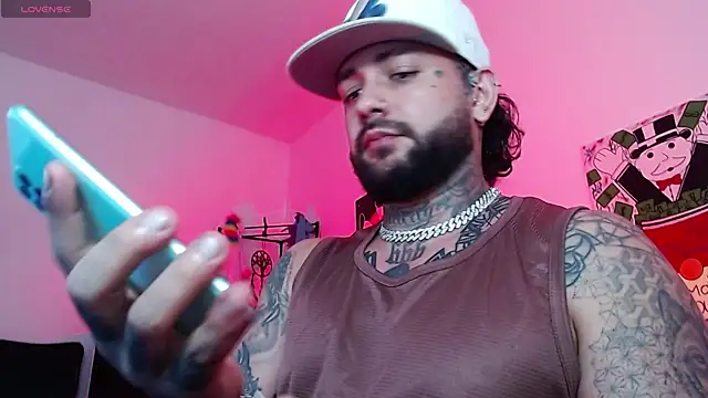 nicolastorres99 online show from 06-04-26, 03:00