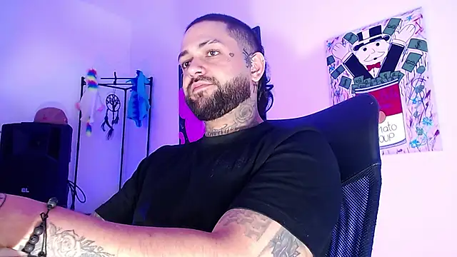 nicolastorres99 online show from 06-15-26, 01:39