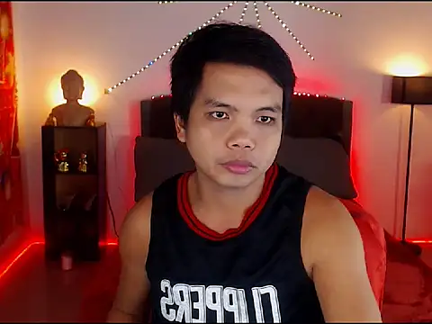 XExtraServiceManX online show from 12-18-25, 01:48