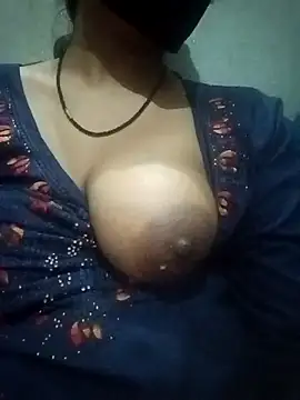 baddy8008 online show from 10-24-25, 04:28