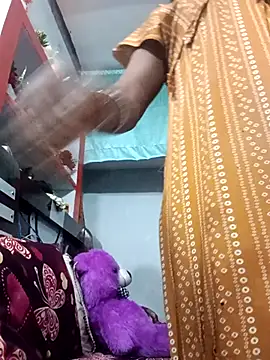 ZIVAA online show from 02-03-26, 04:10