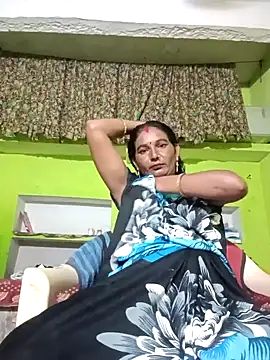 Snapshot of ZIVAA chatting on 09-18-25, 10:18 ZIVAA online show from 09-18-25, 10:18