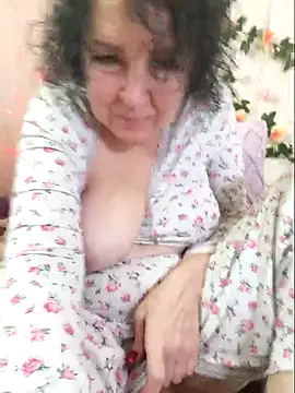 LitisiaLove4551 online show from 03-12-26, 07:56