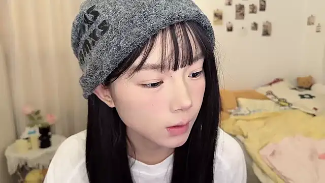 Momo-xx online show from 01-08-26, 12:38