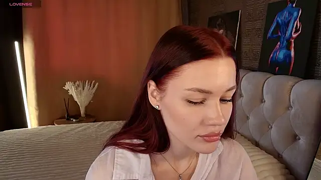 Aria Mila online show from 06-30-26, 07:41