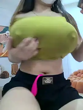 Kiki-vivi online show from 09-24-25, 12:51