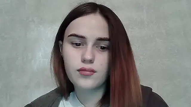 SweetLoraa online show from 11-15-25, 12:31