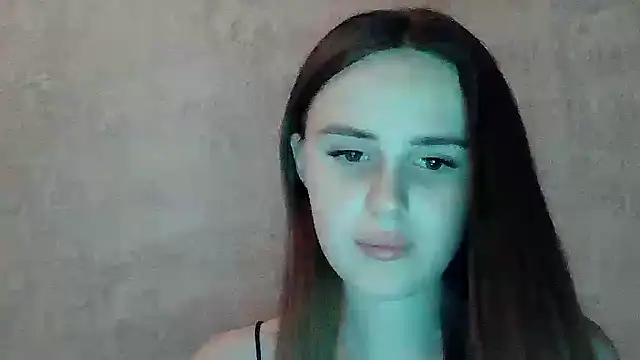 SweetLoraa online show from 07-19-26, 07:54