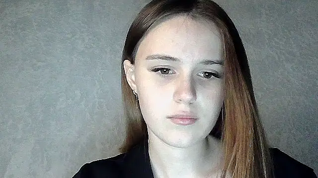 Snapshot of SweetLoraa chatting on 10-07-25, 03:13 SweetLoraa online show from 10-07-25, 03:13