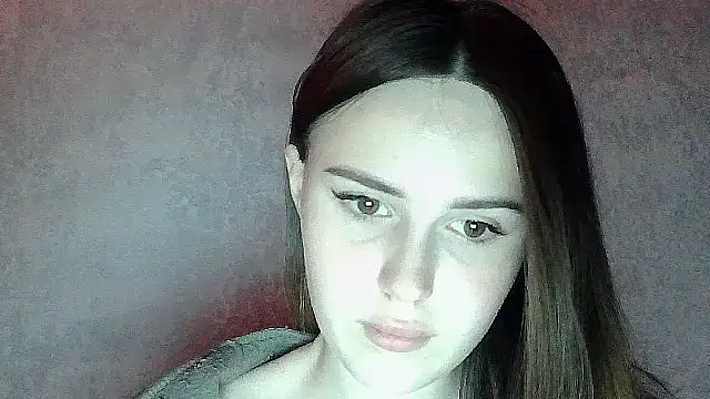SweetLoraa online show from 04-30-26, 05:20