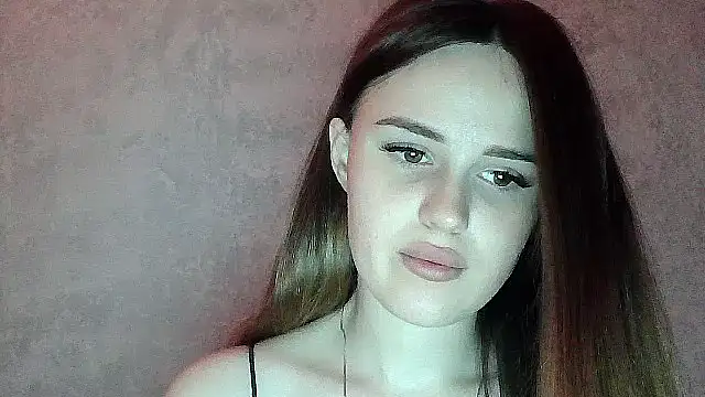 SweetLoraa online show from 05-21-26, 06:16