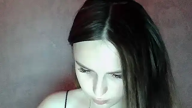 SweetLoraa online show from 05-24-26, 08:09