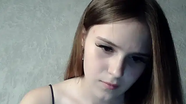 Snapshot of SweetLoraa chatting on 09-24-25, 04:46 SweetLoraa online show from 09-24-25, 04:46