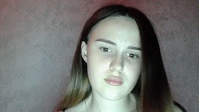 SweetLoraa online show from 06-10-26, 05:58