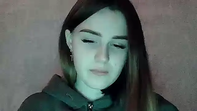 SweetLoraa online show from 11-11-25, 01:50