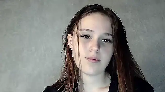 Snapshot of SweetLoraa chatting on 09-30-25, 04:02 SweetLoraa online show from 09-30-25, 04:02