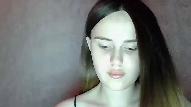 SweetLoraa online show from 07-06-26, 12:28
