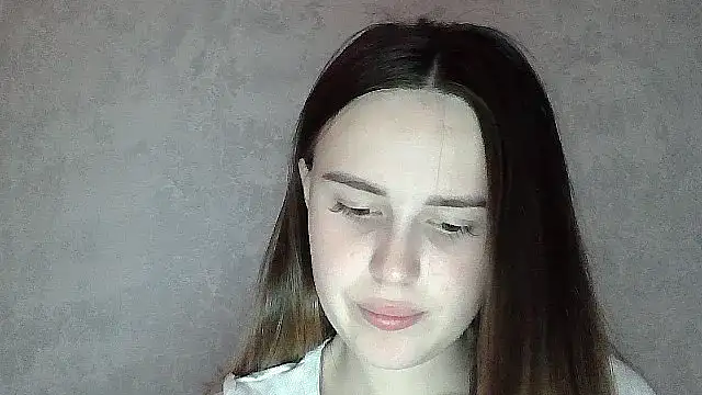 SweetLoraa online show from 06-05-26, 04:02