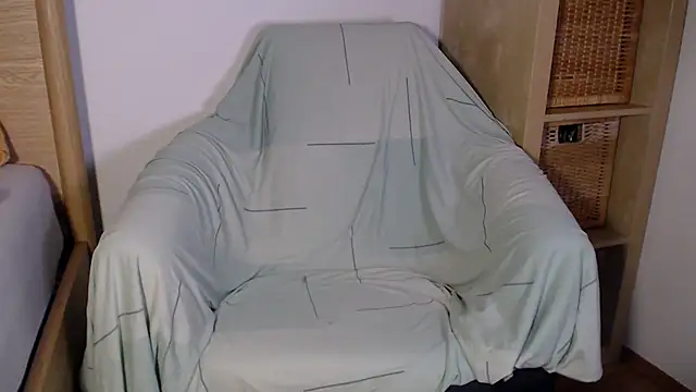 Snapshot of sweetpenelopexxx chatting on 10-31-25, 02:24 sweetpenelopexxx online show from 10-31-25, 02:24