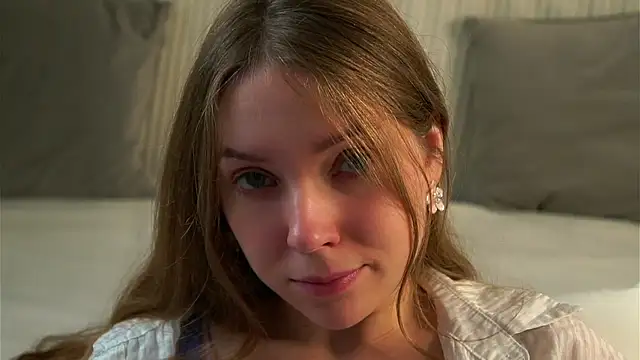 KarriBrownd online show from 10-03-25, 01:09